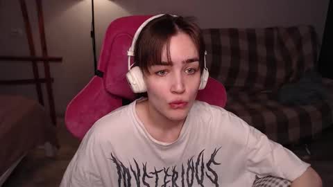 elisabeth online show from 11/11/25, 11:21