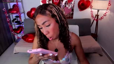 Snapshot of i_lulu chatting on 02/18/26, 10:06 Lul online show from 02/18/26, 10:06