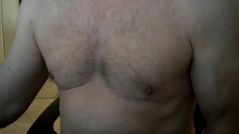 Snapshot of i_was_a_shy_dad chatting on 06/14/26, 01:13 i_was_a_shy_dad online show from 06/14/26, 01:13