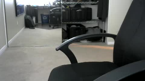 Snapshot of i_was_a_shy_dad chatting on 07/04/26, 05:08 i_was_a_shy_dad online show from 07/04/26, 05:08