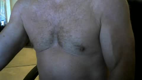 Snapshot of i_was_a_shy_dad chatting on 07/06/26, 12:57 i_was_a_shy_dad online show from 07/06/26, 12:57