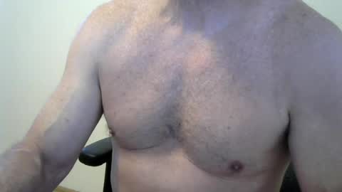 Snapshot of i_was_a_shy_dad chatting on 07/12/26, 02:02 i_was_a_shy_dad online show from 07/12/26, 02:02