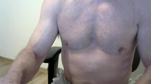 Snapshot of i_was_a_shy_dad chatting on 07/14/26, 12:55 i_was_a_shy_dad online show from 07/14/26, 12:55
