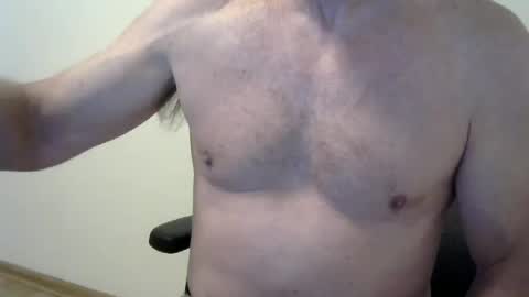 Snapshot of i_was_a_shy_dad chatting on 07/17/26, 12:34 i_was_a_shy_dad online show from 07/17/26, 12:34