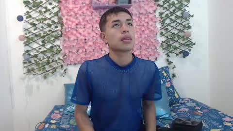 iam_lukas__ online show from 09/12/25, 04:01