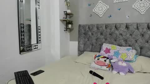 iam_mai online show from 01/17/25, 01:36