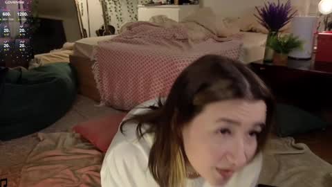 Snapshot of iam_meg chatting on 01/07/25, 04:29 Meg  online show from 01/07/25, 04:29