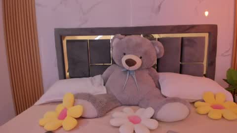 Milly online show from 05/02/26, 03:22