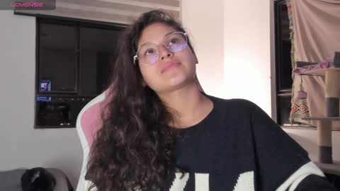 On instagram Imm  NikkiHelp me reach 100 likes online show from 01/15/25, 01:56