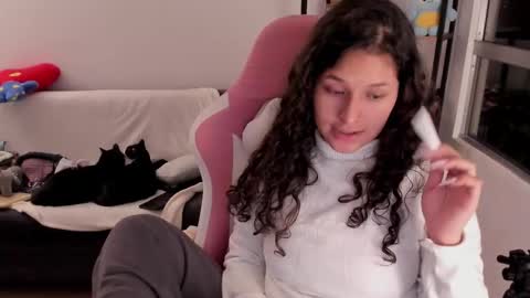 On instagram Imm  NikkiHelp me reach 100 likes online show from 02/20/26, 08:05