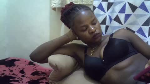 Snapshot of iam_nisa chatting on 06/19/26, 12:09 iam_nisa online show from 06/19/26, 12:09