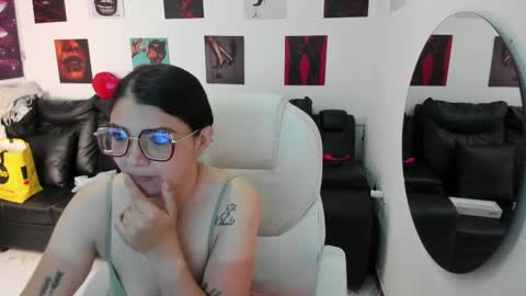 Sammy online show from 09/17/25, 12:18