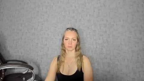 Venus online show from 11/08/25, 12:05