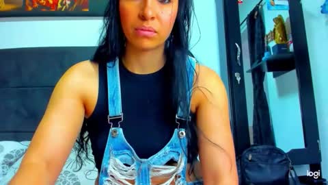 iam_your_fantasy online show from 11/04/25, 10:09