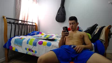 iam_yourbabyprincess_xd online show from 01/08/25, 05:26