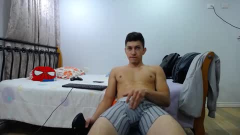 iam_yourbabyprincess_xd online show from 02/06/25, 06:51