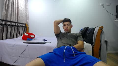 iam_yourbabyprincess_xd online show from 02/14/25, 09:45