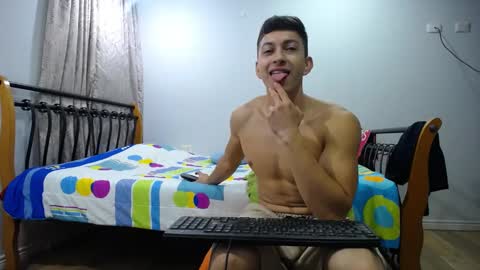 iam_yourbabyprincess_xd online show from 02/28/25, 06:43