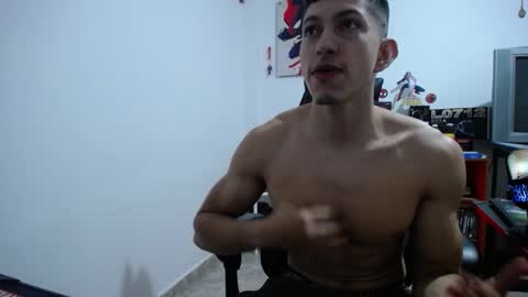 iam_yourbabyprincess_xd online show from 02/15/26, 07:27