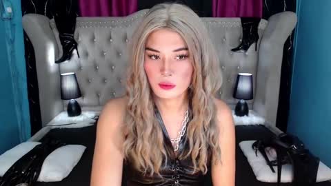 Snapshot of iam_yourtrough_pleasurecumshot chatting on 03/08/25, 04:34 mica online show from 03/08/25, 04:34