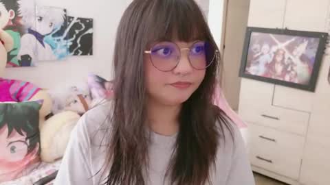Snapshot of iam_zoechan chatting on 07/27/26, 06:15 Zoe 3 online show from 07/27/26, 06:15
