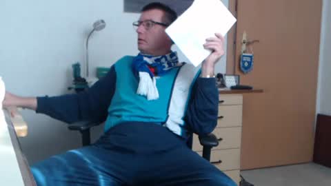 iamachim online show from 10/31/25, 09:32