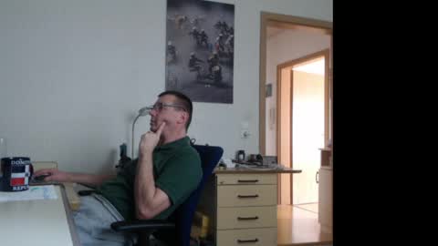 Snapshot of iamachim chatting on 05/06/26, 08:19 iamachim online show from 05/06/26, 08:19