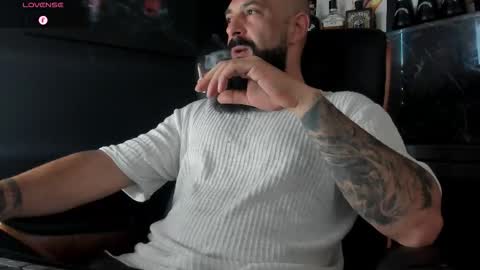 Snapshot of iamalexander_ chatting on 09/20/25, 05:19 Lex online show from 09/20/25, 05:19