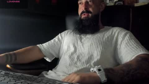 Snapshot of iamalexander_ chatting on 09/23/25, 03:31 Lex online show from 09/23/25, 03:31