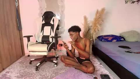 iamandrey_ online show from 07/23/26, 05:11
