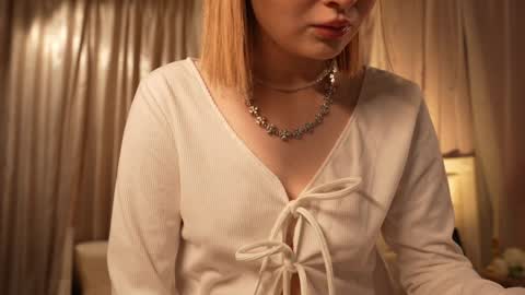 Claire online show from 02/07/25, 05:07