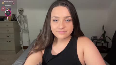 Crystal online show from 02/20/25, 03:45