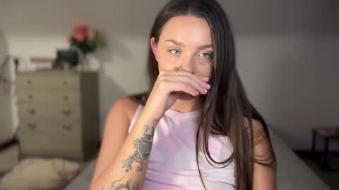 Crystal online show from 09/09/25, 04:01