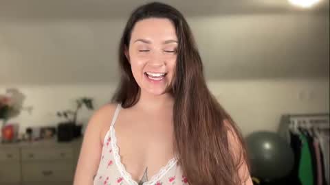 Crystal online show from 03/05/26, 05:53