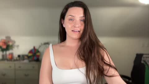 Crystal online show from 04/01/26, 03:29