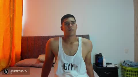 Dylan  independent model  online show from 12/23/24, 08:57