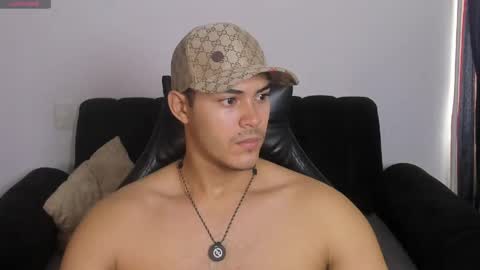 Snapshot of iamdylan777 chatting on 04/25/26, 01:36 Dylan independent model online show from 04/25/26, 01:36