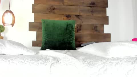 Snapshot of iamgabriela_ chatting on 03/03/25, 06:01 Gabriela online show from 03/03/25, 06:01