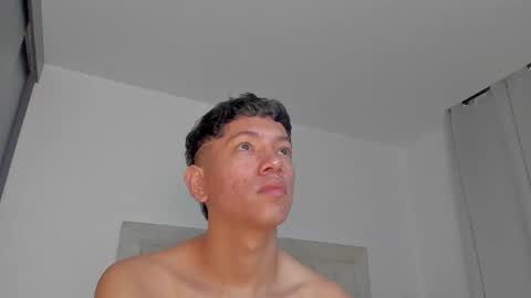 Juliiiiian online show from 04/15/26, 11:28