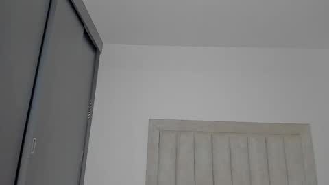 Snapshot of iamjulian_ chatting on 05/01/26, 11:15 Juliiiiian online show from 05/01/26, 11:15