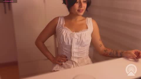 Snapshot of iamjulietaaa chatting on 06/22/26, 09:45 Julieta online show from 06/22/26, 09:45