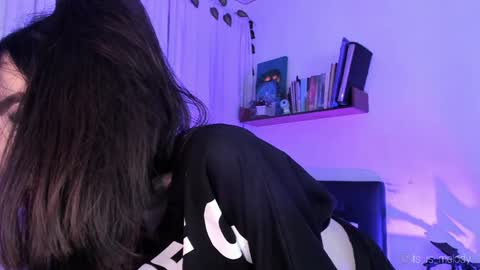 Mel  online show from 01/05/25, 08:22