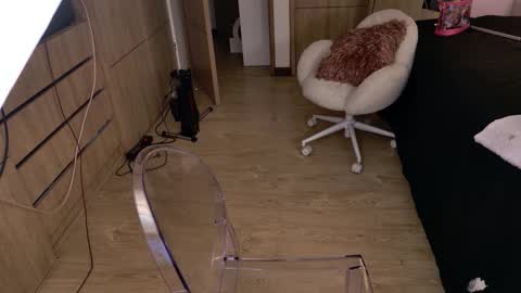 Nyxy online show from 11/09/25, 09:07