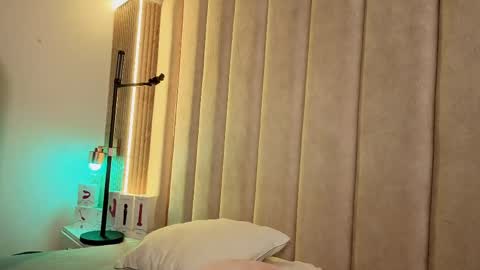 Nyxy online show from 04/18/26, 11:58