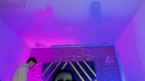 IAN CASTILLO online show from 04/09/26, 11:15