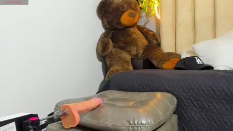 Iam online show from 04/09/26, 11:10