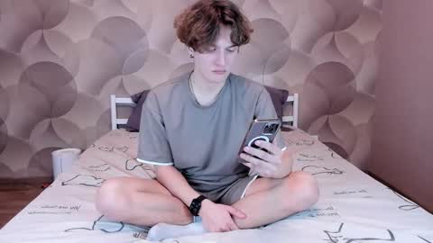 Ian Flor online show from 03/20/26, 04:23