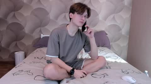 Ian Flor online show from 04/10/26, 11:15