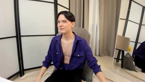 ian online show from 03/07/26, 08:50