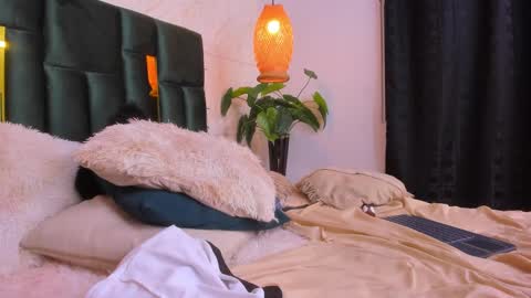 Ian online show from 01/31/25, 09:59